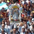 ¿Los católicos adoran a la Virgen María?