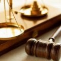 Sobre la excomunión de sacerdotes y clérigos implicados en asociaciones que maquinan contra la iglesia y administraciones de hospitales abortistas